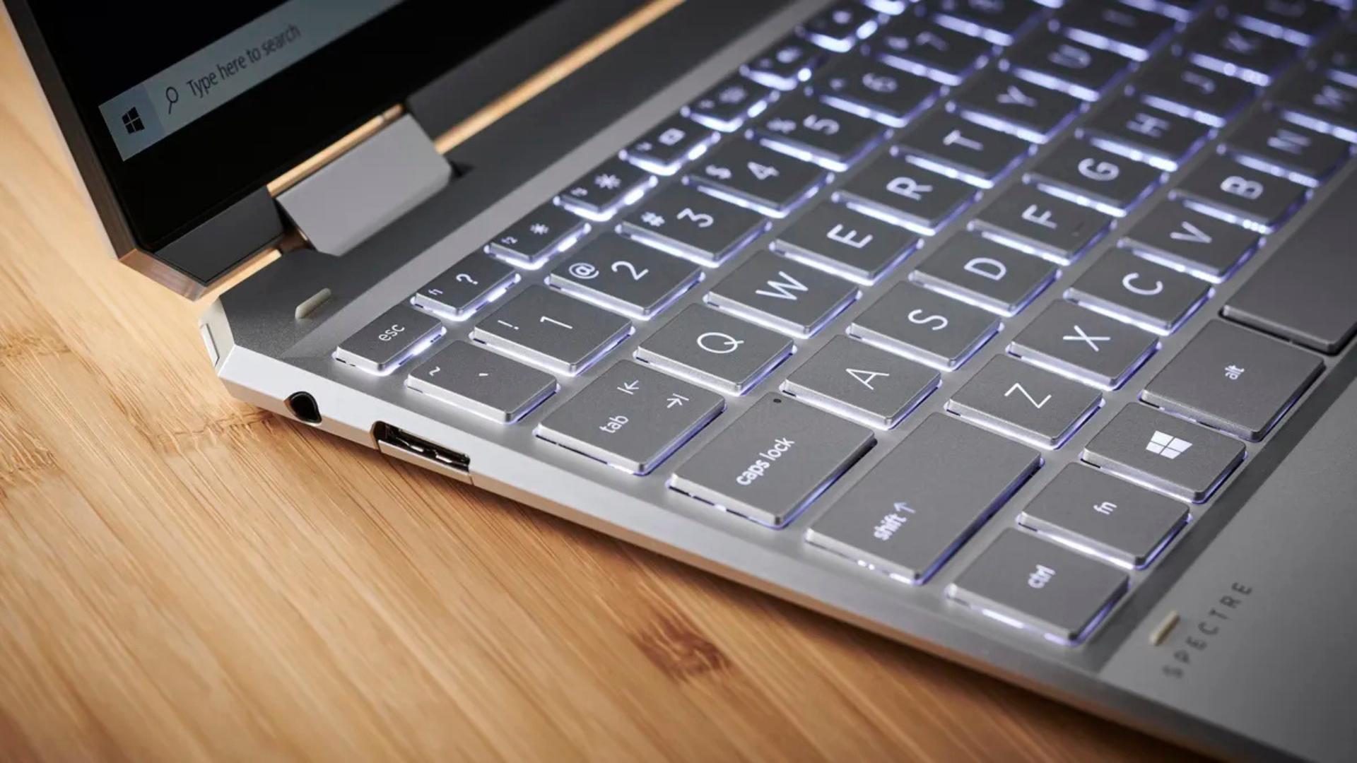 HP Spectre x360 (2021): Sự kết hợp hoàn hảo giữa hiệu năng và phong cách 23 HP Spectre x360 2021 6
