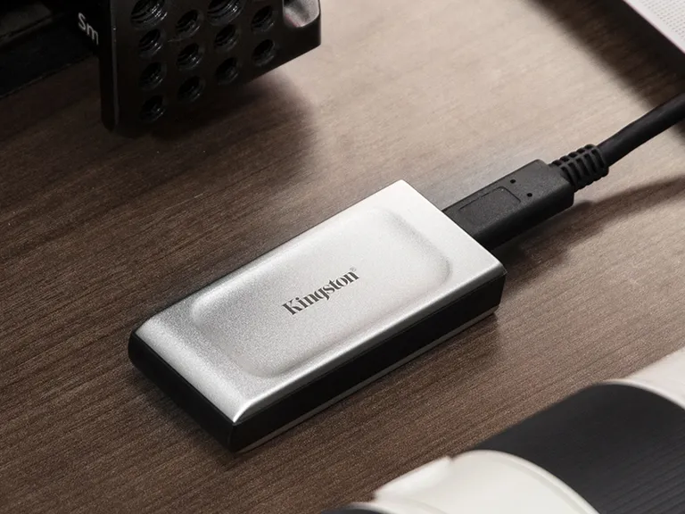 Top ổ cứng ngoài và SSD đáng mua nhất năm 2024: Lựa chọn hoàn hảo cho mọi nhu cầu lưu trữ 24 Kingston XS2000