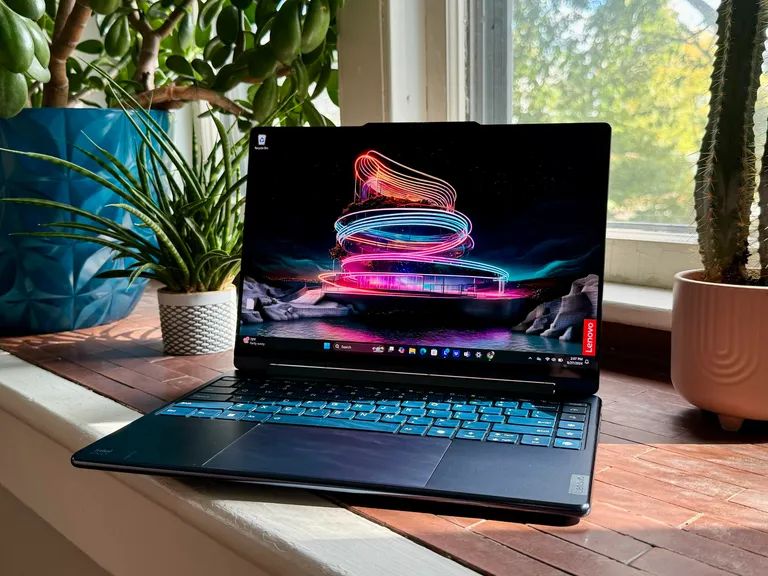 Top những chiếc laptop Lenovo đáng mua nhất năm 2024 - Hiệu năng đỉnh cao, thiết kế ấn tượng 10 Lenovo Yoga 9i 14 Gen 9