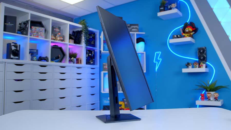 MSI MAG 274QRF QD E2 05