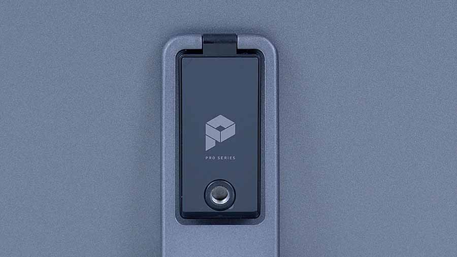 MSI Pro MP161 E2 Portable Monitor 12