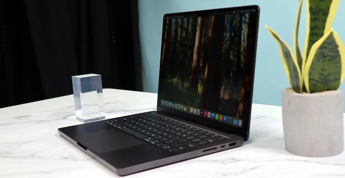 MacBook Pro 14 inch M4 (2024) - Chiếc Laptop chuyên nghiệp hoàn hảo hơn bao giờ hết 61 MacBook Pro 14 M4 2024