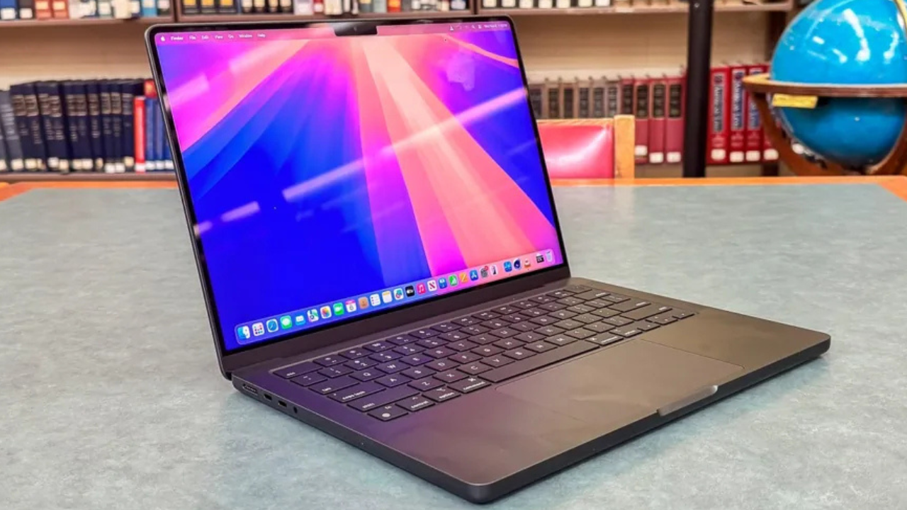 MacBook Pro 14 inch M4 (2024) - Chiếc Laptop chuyên nghiệp hoàn hảo hơn bao giờ hết 33 MacBook Pro 14 inch M4 2024 4