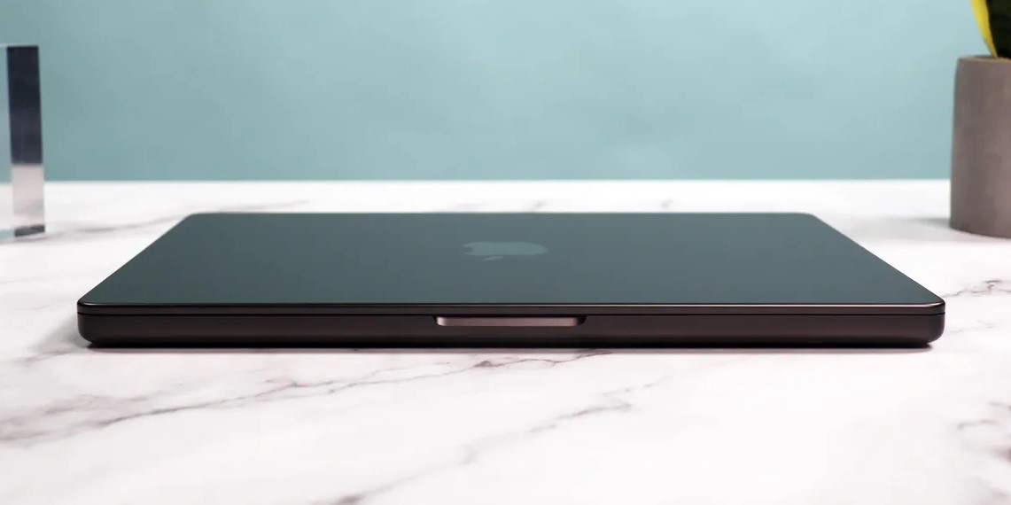 MacBook Pro 14 inch M4 (2024) - Chiếc Laptop chuyên nghiệp hoàn hảo hơn bao giờ hết 37 MacBook Pro 14 inch M4 2024 7