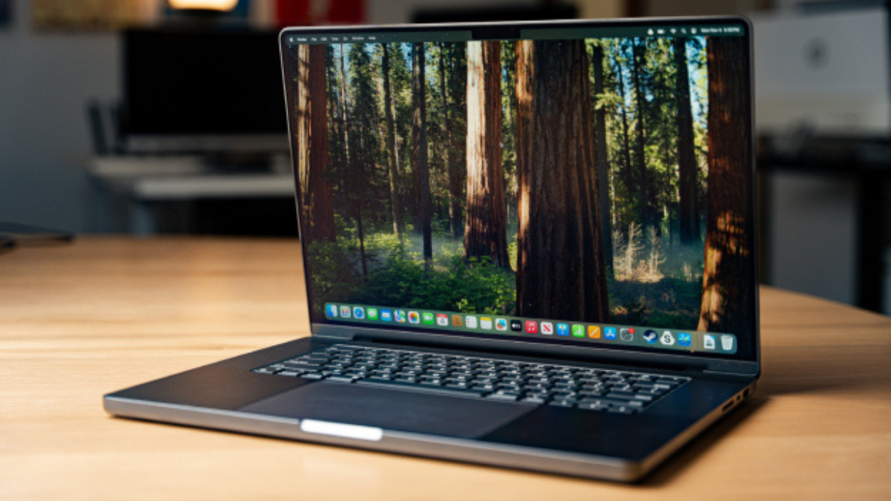 MacBook Pro 16 inch M4 Pro 4