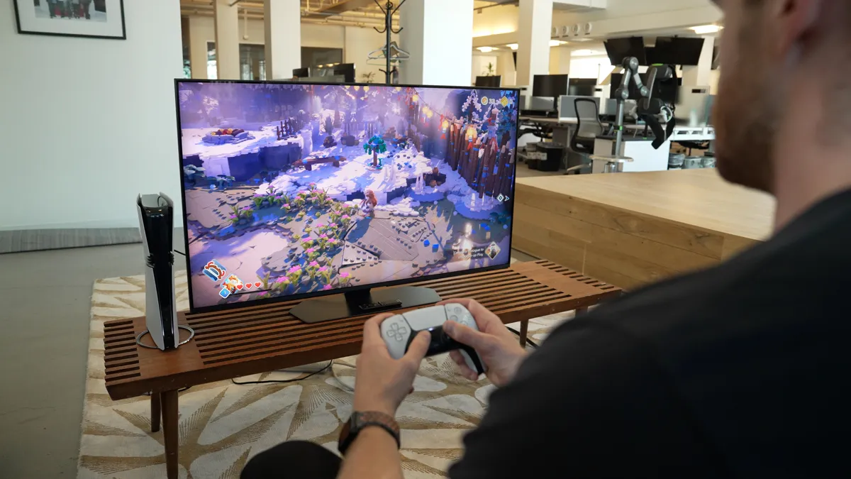 Đánh giá PS5 Pro: Đỉnh cao đồ họa – Máy chơi game tốt nhất mọi thời đại 17 PS5 Pro 4