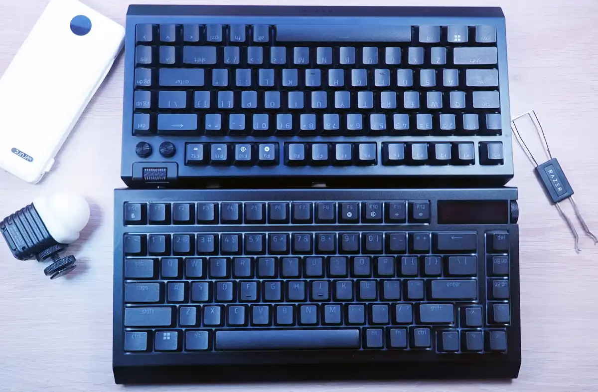 Razer BlackWidow V4 Pro 75 02