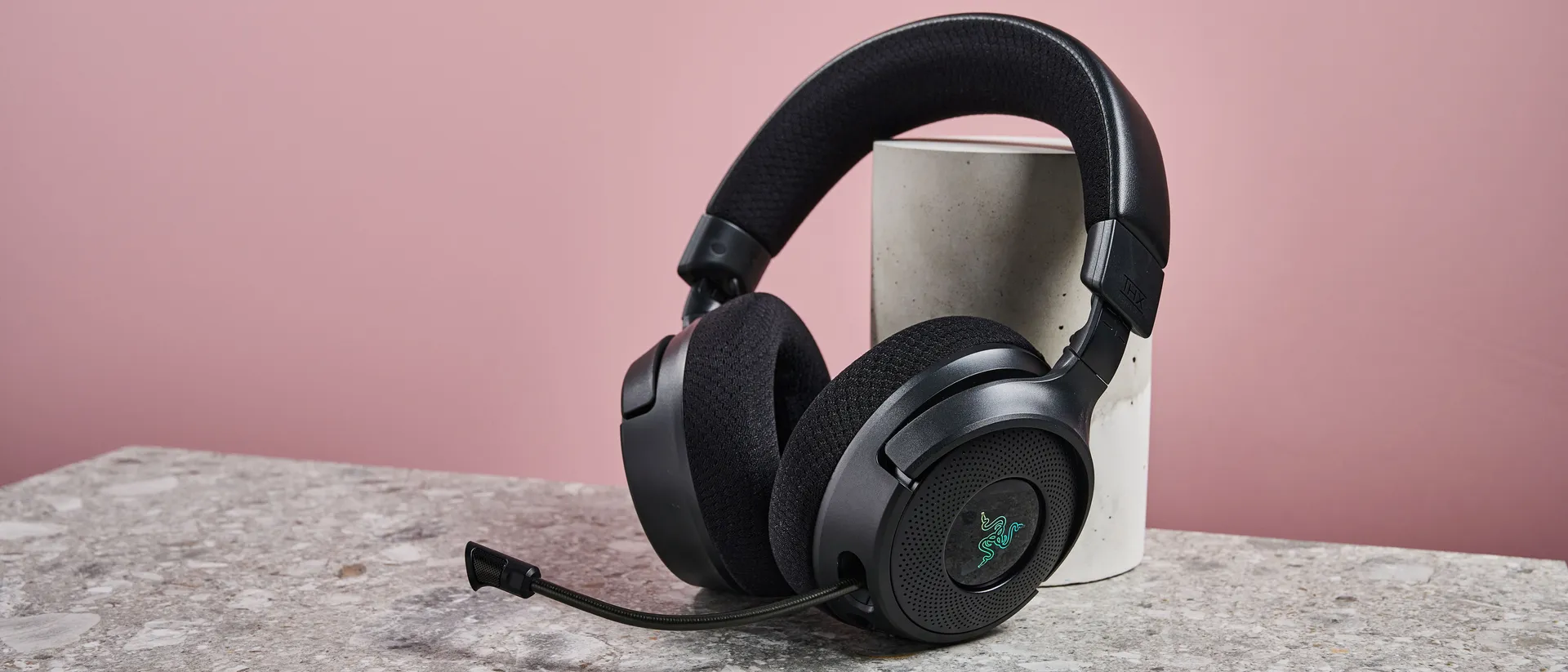 Razer Kraken V4 01