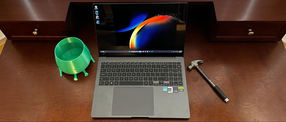 Laptop Ultrabook cao cấp tốt nhất năm 2024 - Sự lựa chọn hoàn hảo cho người dùng sành điệu 36 Samsung Galaxy Book 3 Ultra