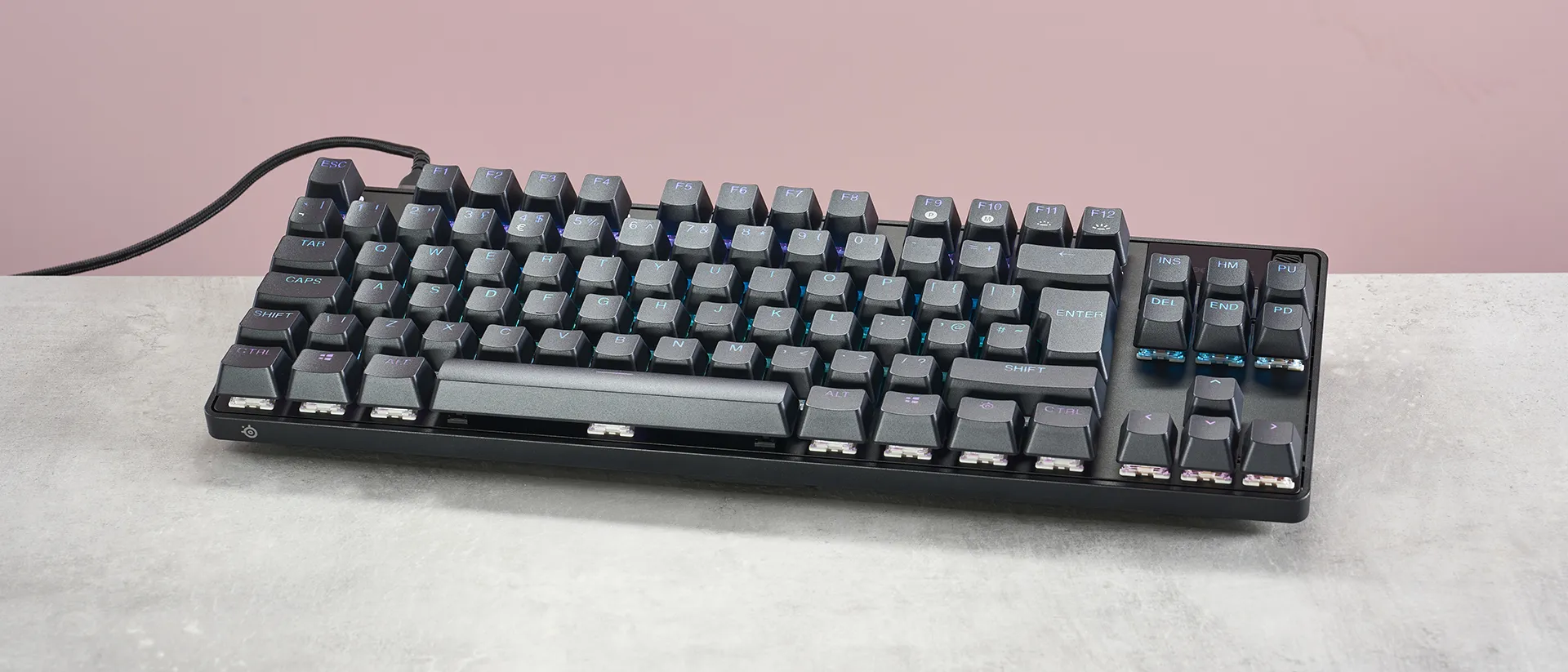 Steelseries Apex Pro TKL Gen 3 01