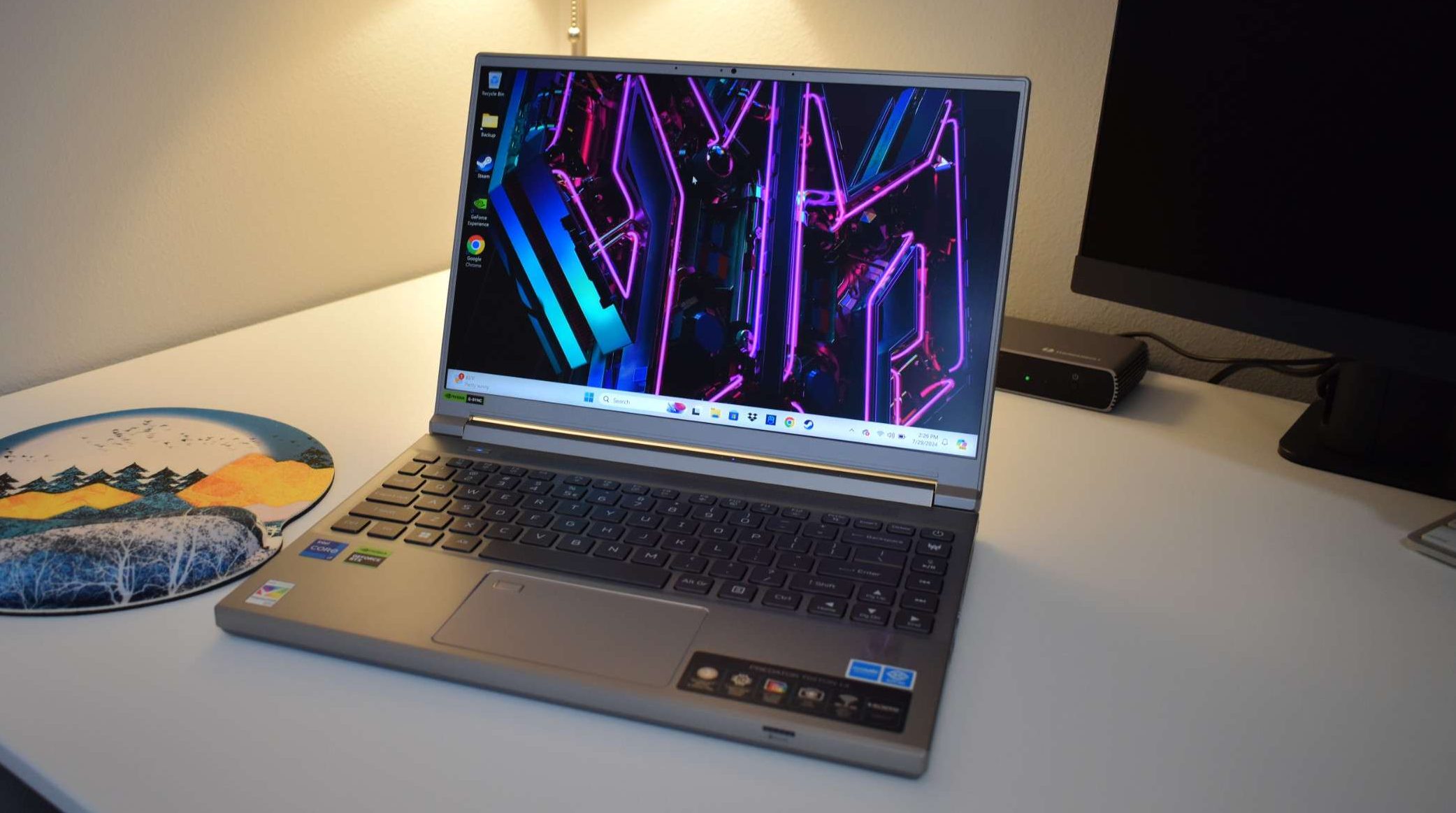 Đánh giá Acer Predator Triton 14: Đỉnh cao gaming với hiệu suất vượt trội và màn hình HDR rực rỡ 16 Acer Predator Triton 14 6 e1733988365612