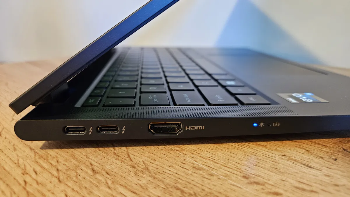 Acer TravelMate P6 14 05