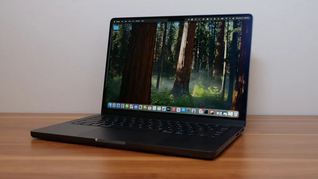 Top laptop 14 inch đáng mua nhất 2024: Nhỏ gọn, mạnh mẽ, bứt phá mọi giới hạn 41 Apple MacBook Pro 14 M4