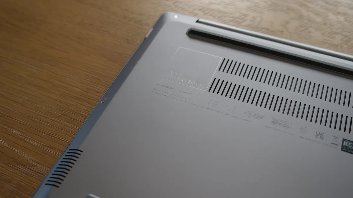 Asus ExpertBook P5 11