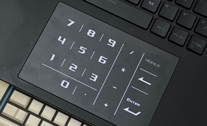 Asus ROG Strix Scar 16 2024 06 e1734155474779