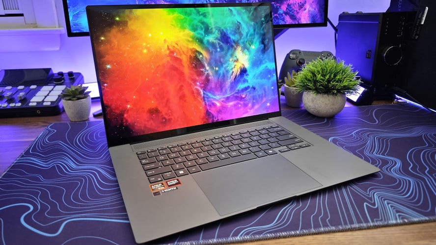 Asus Zenbook S 16 01 1