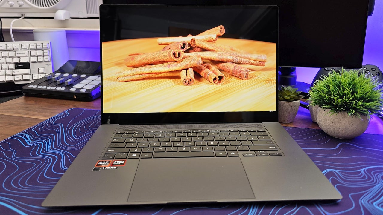 Asus Zenbook S 16 03 1