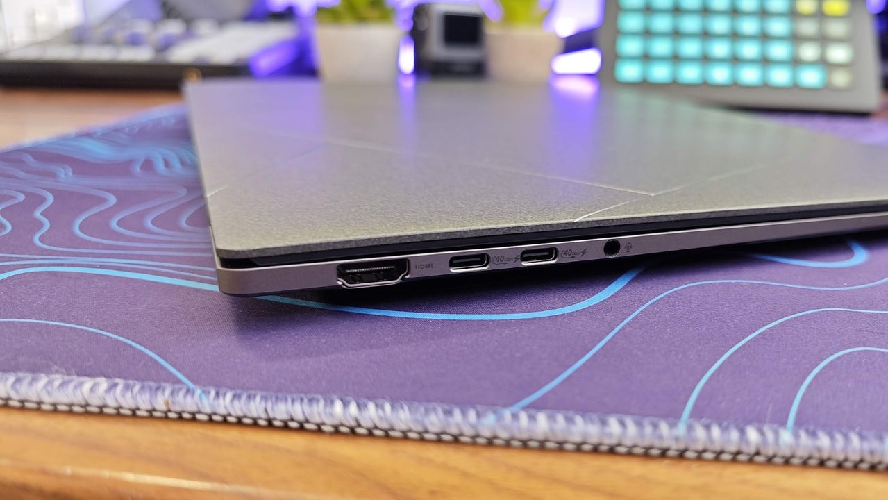 Asus Zenbook S 16 09 1