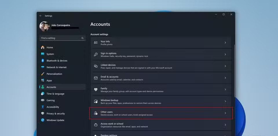 Cách thay đổi email quản trị viên trên Windows 11 12 Cach thay doi email quan tri vien tren Windows 11 12 e1733992068248