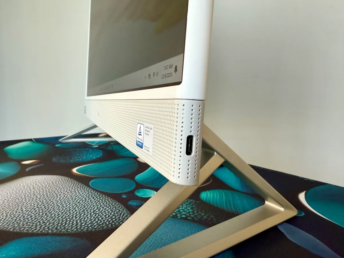 Đánh giá Dell Inspiron 24 All-in-One 5430: Sự lựa chọn giá rẻ với một số hạn chế về độ phân giải 16 Dell Inspiron 24 All in One 5430 3