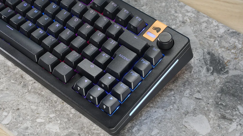 Glorious GMMK 3 HE 11