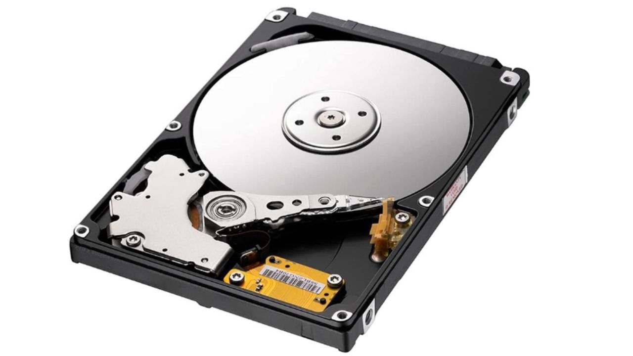 SSD và HDD: Tất tần tật những điều bạn cần biết để chọn đúng ổ lưu trữ 7 HDD
