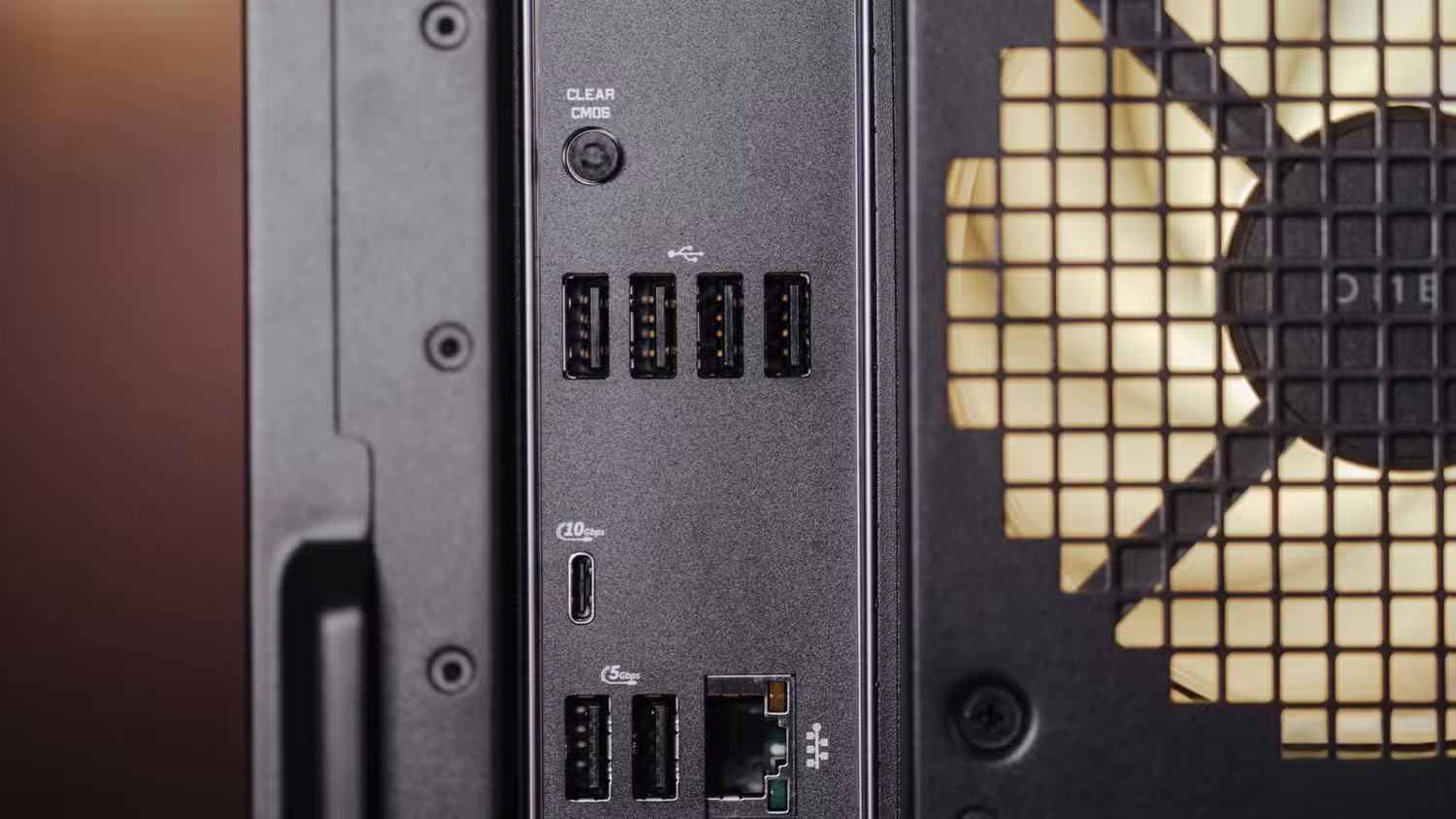 Đánh giá HP Omen 35L: chiếc PC chơi game lắp sẵn đáng giá với độ yên tĩnh ấn tượng 26 HP Omen 35L 12