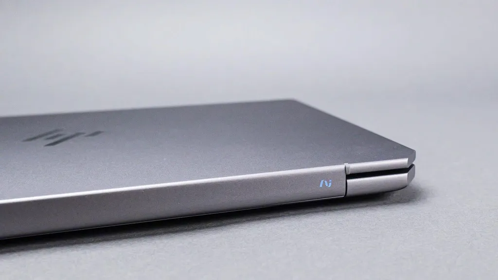 HP OmniBook Ultra: Sức mạnh tinh tế trong từng chi tiết 14 HP OmniBook Ultra 5