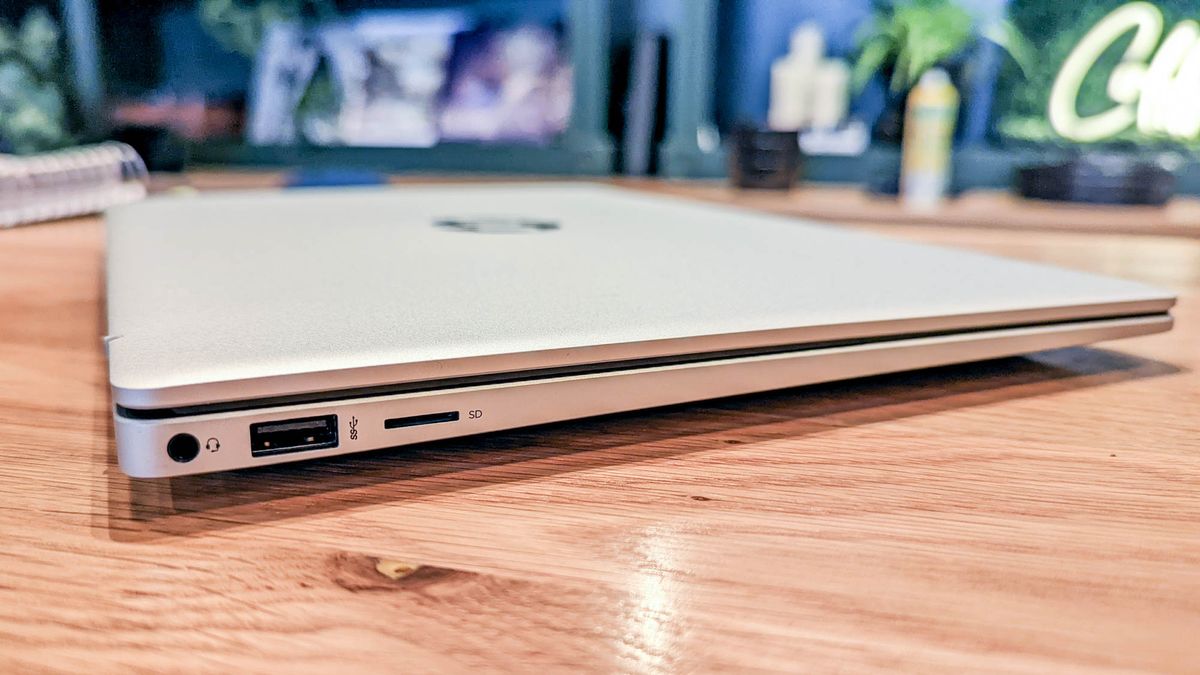 HP Pavilion Plus 14 05