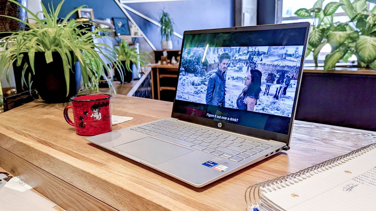 HP Pavilion Plus 14 09