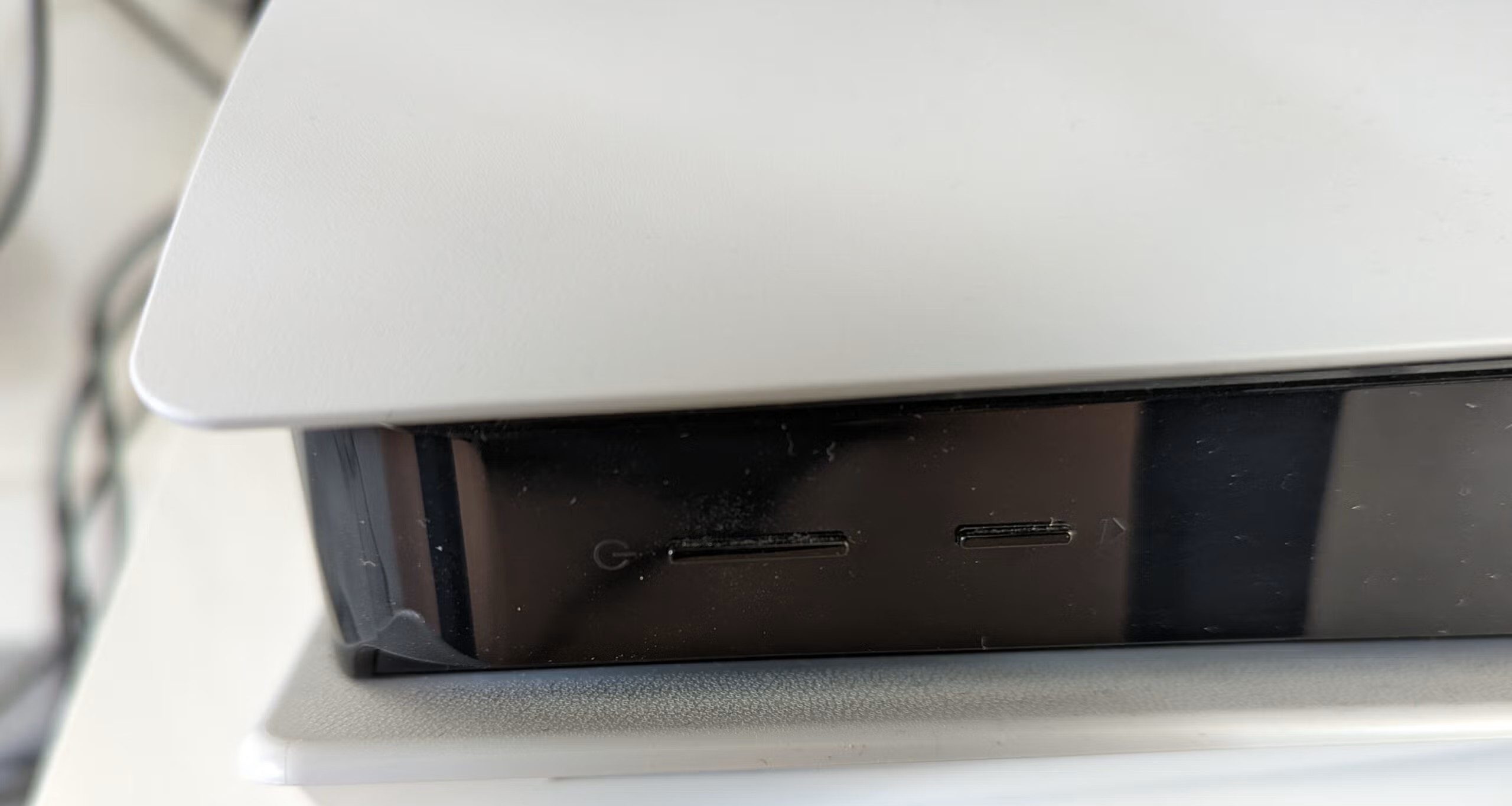 Huong dan lap SSD cho PS5 Tang dung luong luu tru mo rong khong gian giai tri 1 e1734695122729