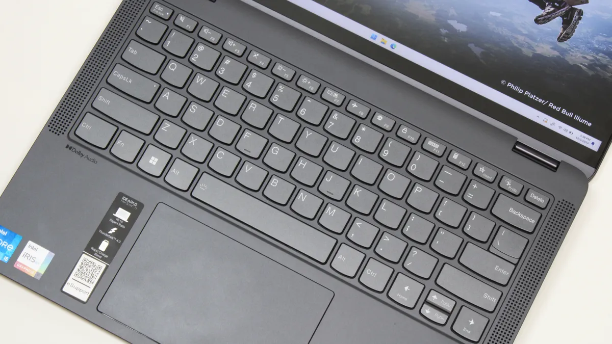 Lenovo IdeaPad Flex 5i 14 Gen 7 07