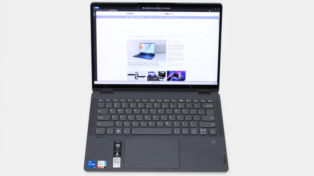 Lenovo IdeaPad Flex 5i 14 Gen 7: Laptop giá rẻ, hiệu năng ấn tượng – Không có gì để hối tiếc 8 Lenovo IdeaPad Flex 5i 14 Gen 7 6
