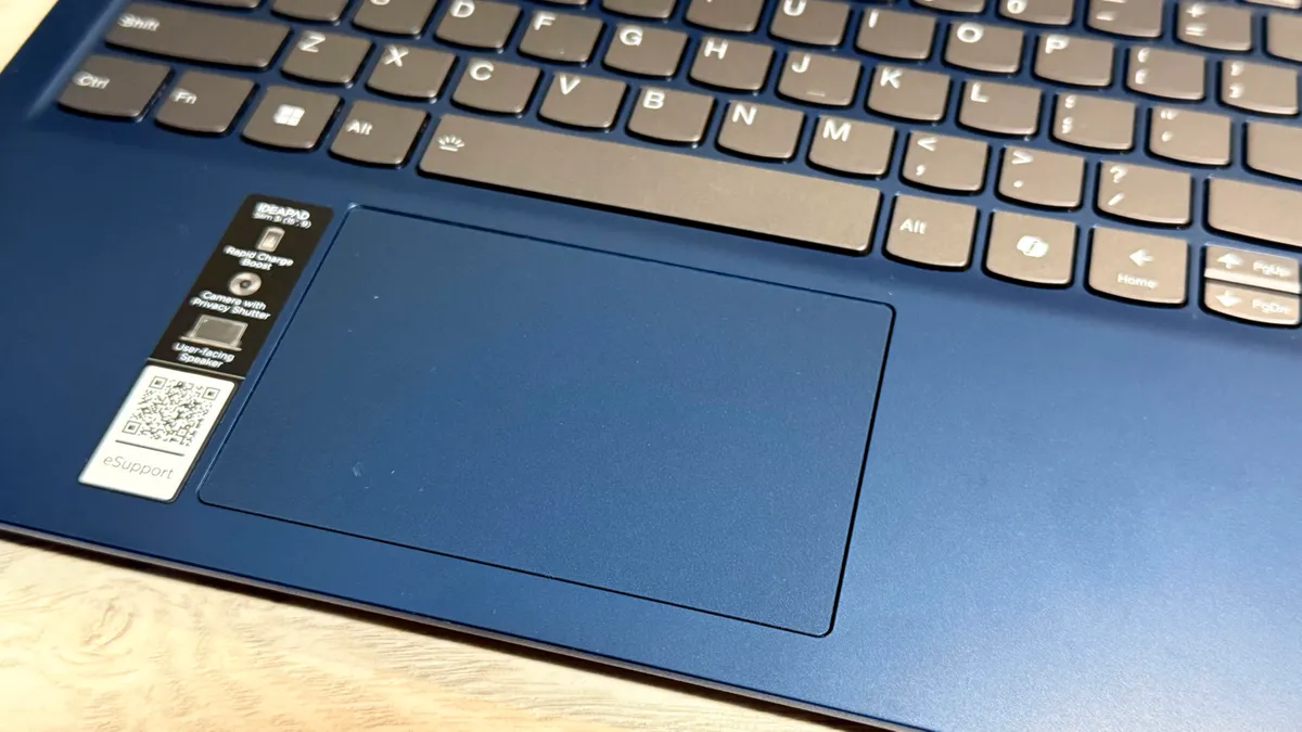 Lenovo IdeaPad Slim 3i 3