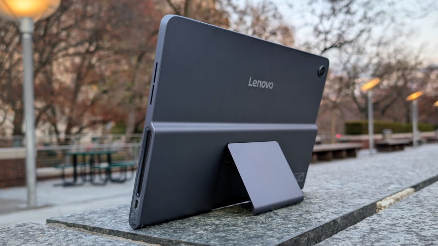 Lenovo Tab Plus