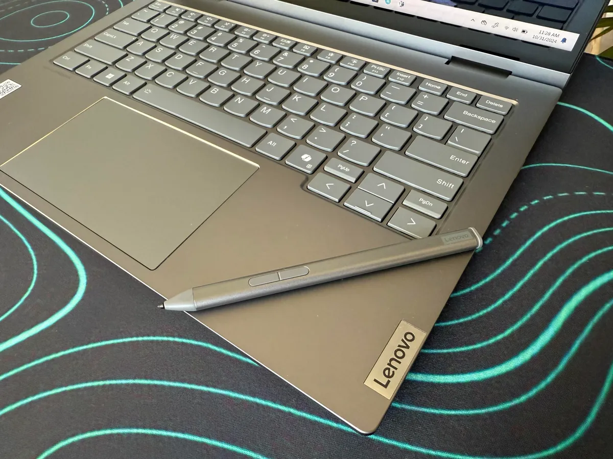 Đánh giá Lenovo ThinkBook 14 Gen 4 2-in-1: Linh hoạt, mạnh mẽ, và tối ưu cho doanh nghiệp hiện đại 15 Lenovo ThinkBook 14 2 in 1 Gen 4