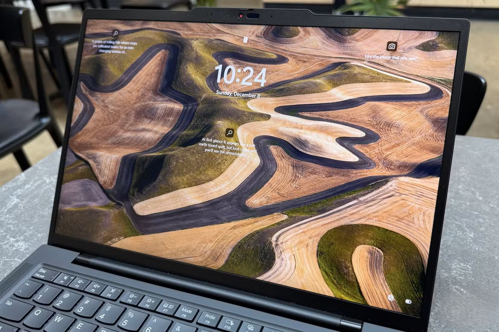 Lenovo ThinkPad T14s Gen 6: Sức mạnh vượt trội của AMD định hình tương lai laptop! 21 Lenovo ThinkPad T14s Gen 6 5