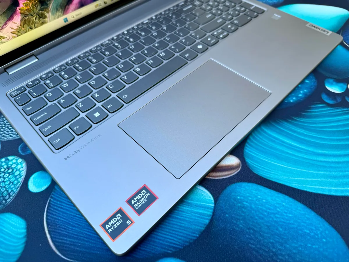 Lenovo Yoga 7 16 Gen 9 5