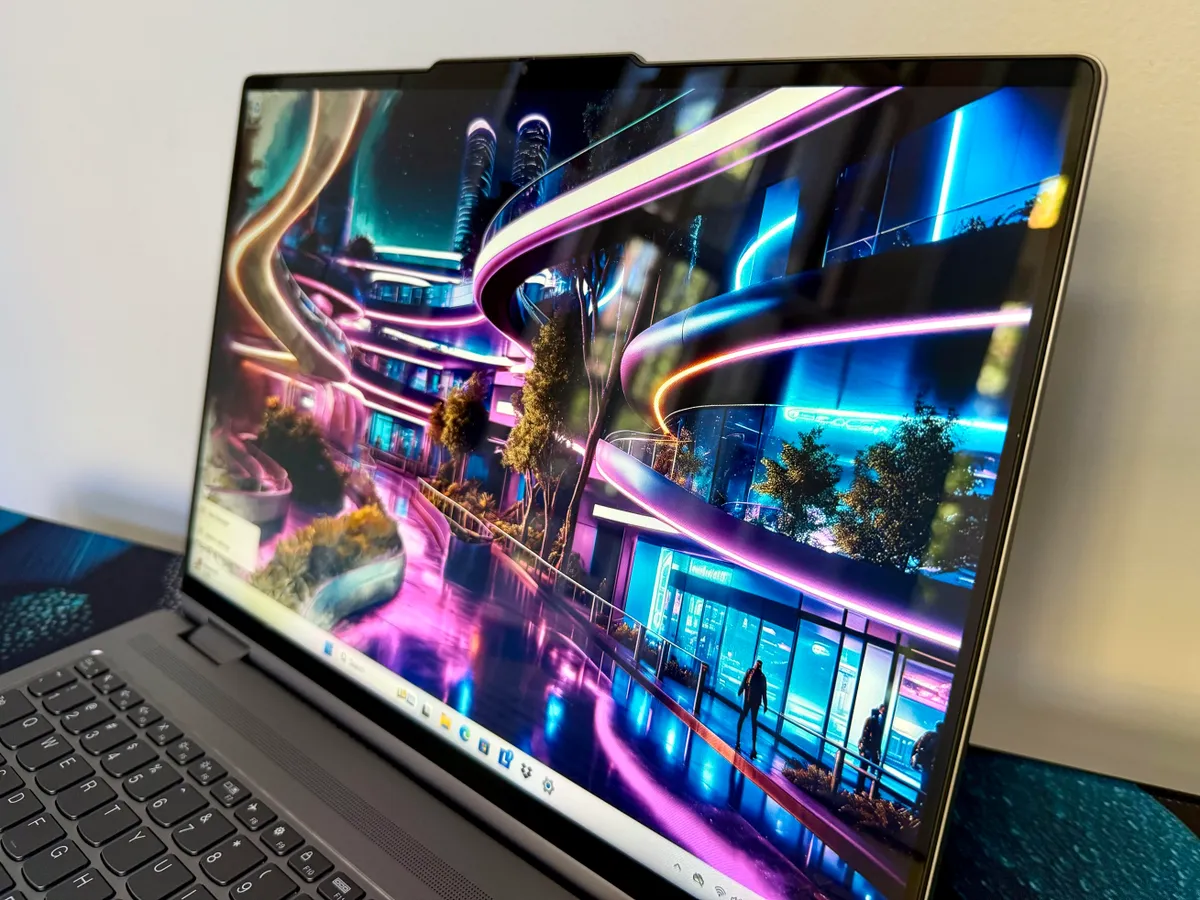 Lenovo Yoga 7 16 Gen 9 6