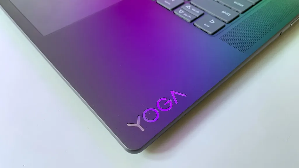 Lenovo Yoga Slim 7i 8