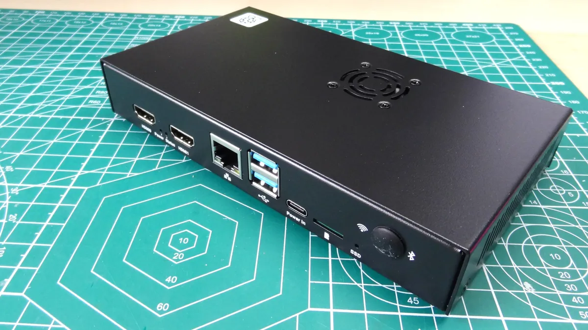 Raspberry Pi Compute Module 5 13