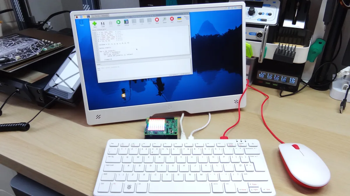 Raspberry Pi Monitor 10