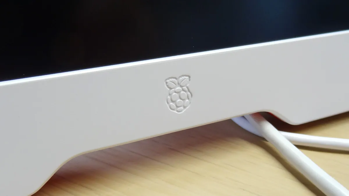 Raspberry Pi Monitor 9