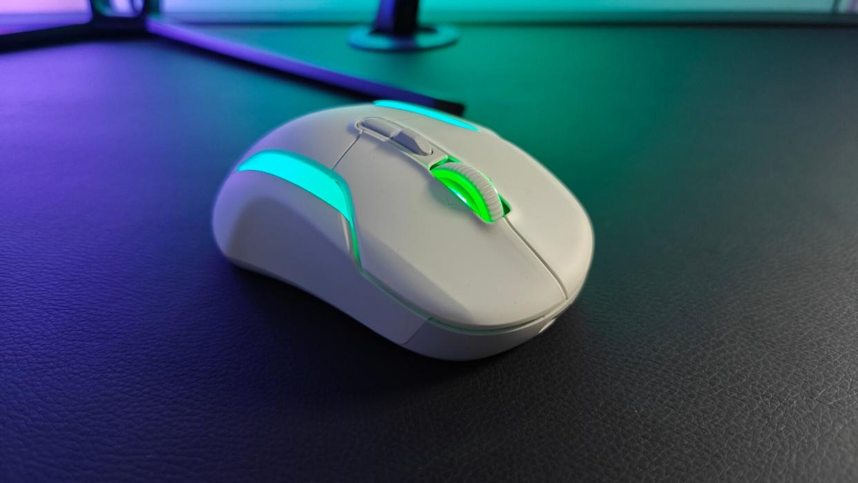 Turtle Beach Kone 2 Air: Chuột chơi game không dây tầm trung – Sự nâng cấp vượt trội cho trải nghiệm đỉnh cao 6 Turtle Beach Kone 2 Air