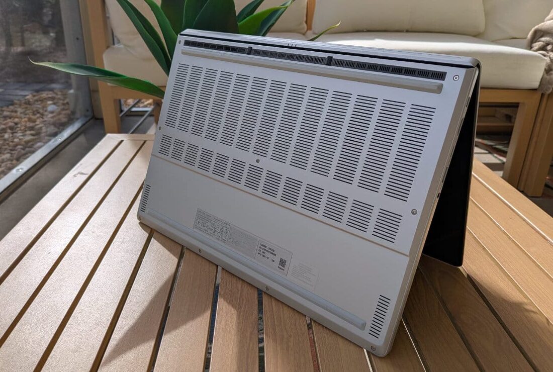 ASUS ROG Zephyrus G16 (GA605) - Sự kết hợp hoàn hảo cho người sáng tạo nội dung và game thủ chuyên nghiệp 17 ASUS ROG Zephyrus G16 GA605 2 e1737176701134