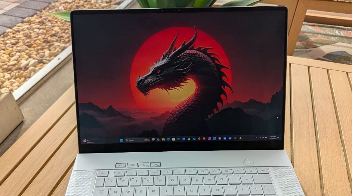 ASUS ROG Zephyrus G16 (GA605) - Sự kết hợp hoàn hảo cho người sáng tạo nội dung và game thủ chuyên nghiệp 24 ASUS ROG Zephyrus G16 GA605 4 e1737189213747