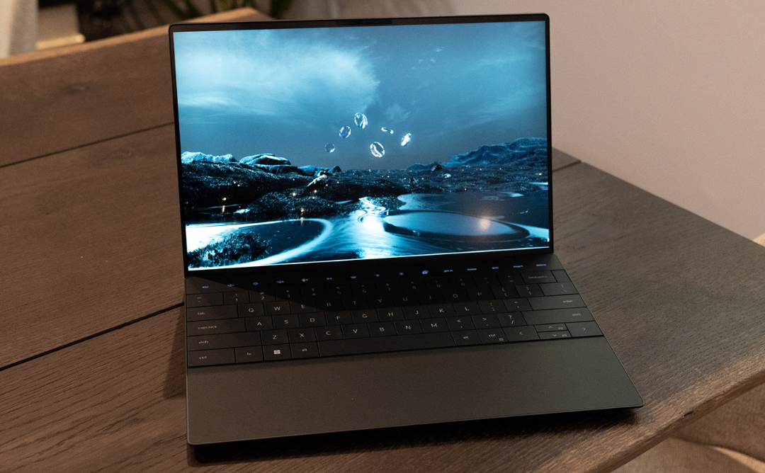 Dell XPS 13 9350 Core Ultra 2 6 e1737030680670