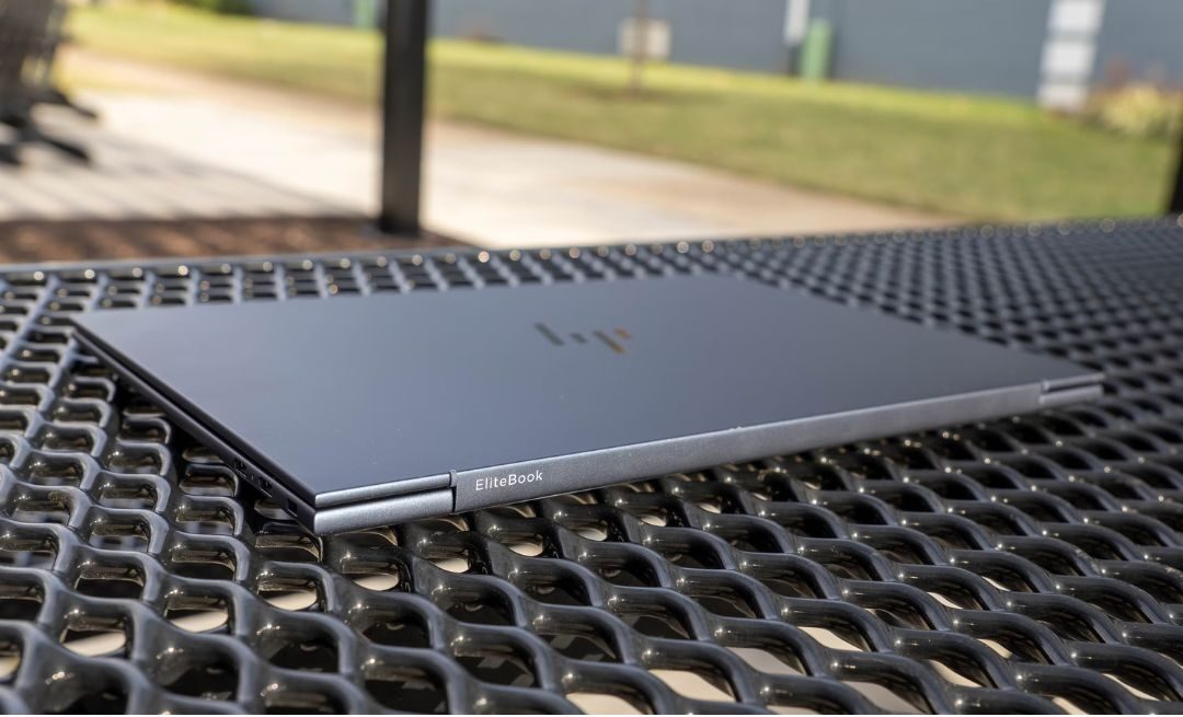 EliteBook Ultra G1i 3 e1737259980149