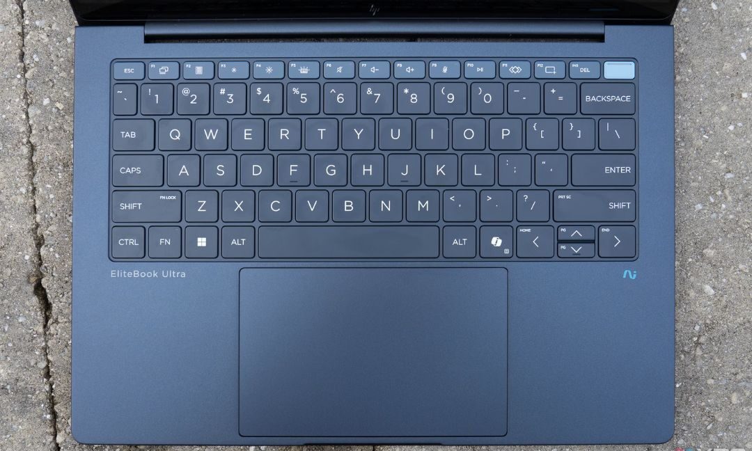 EliteBook Ultra G1i 7 e1737260463114