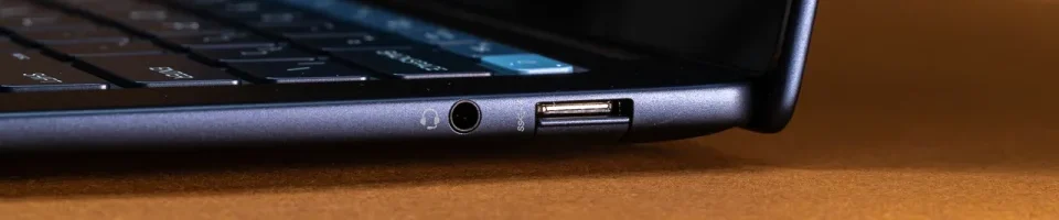 HP EliteBook Ultra G1q - Sự kết hợp giữa thiết kế thời thượng và hiệu năng mạnh mẽ 18 HP EliteBook Ultra G1q 4 e1737477918971